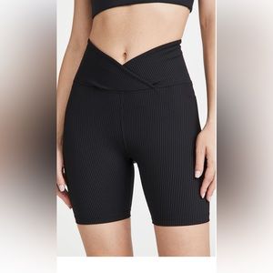 Year of Ours V Waist Biker Shorts, xs